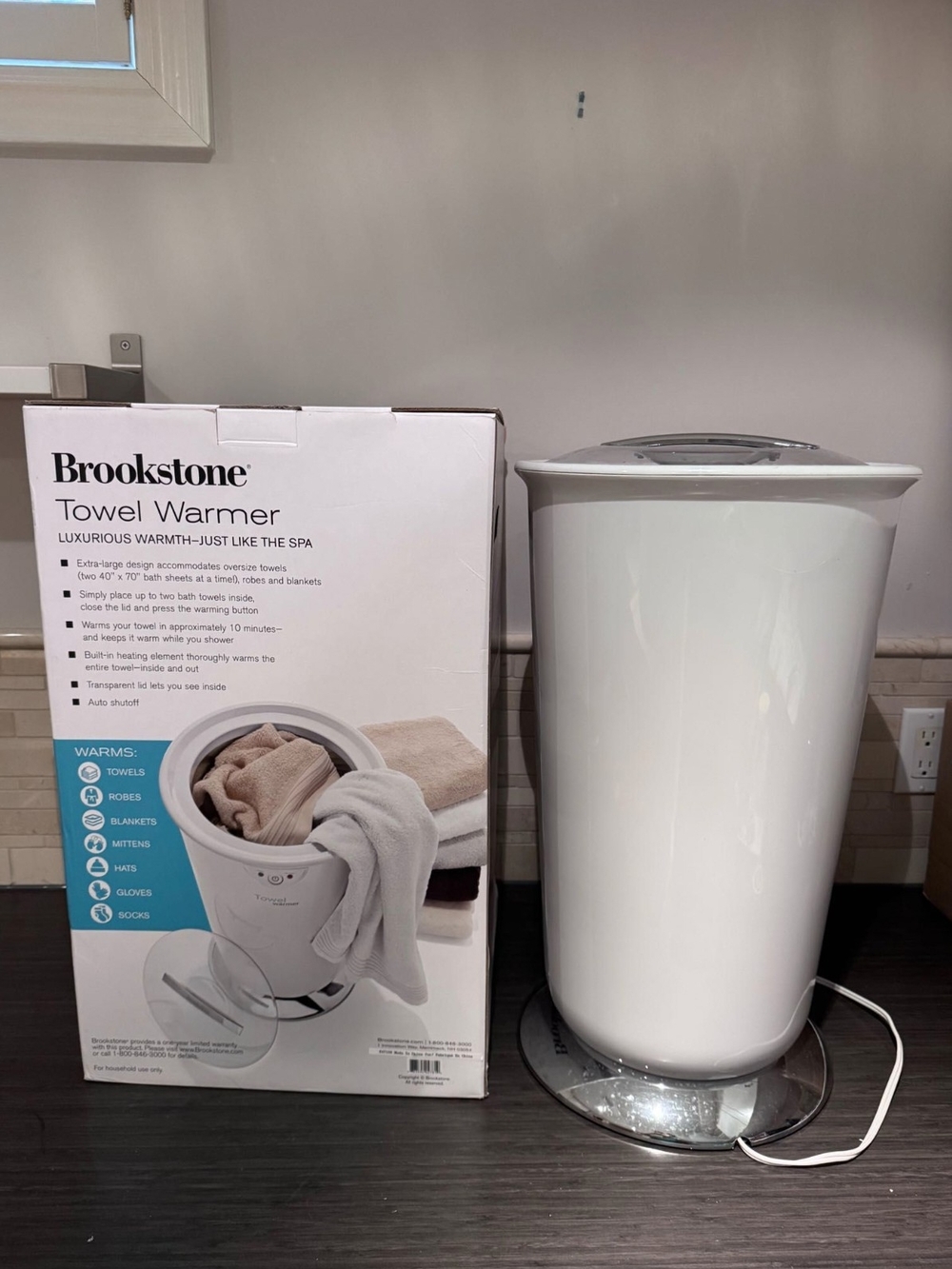 Brookstone Towel Warmer - Picture 3 of 8